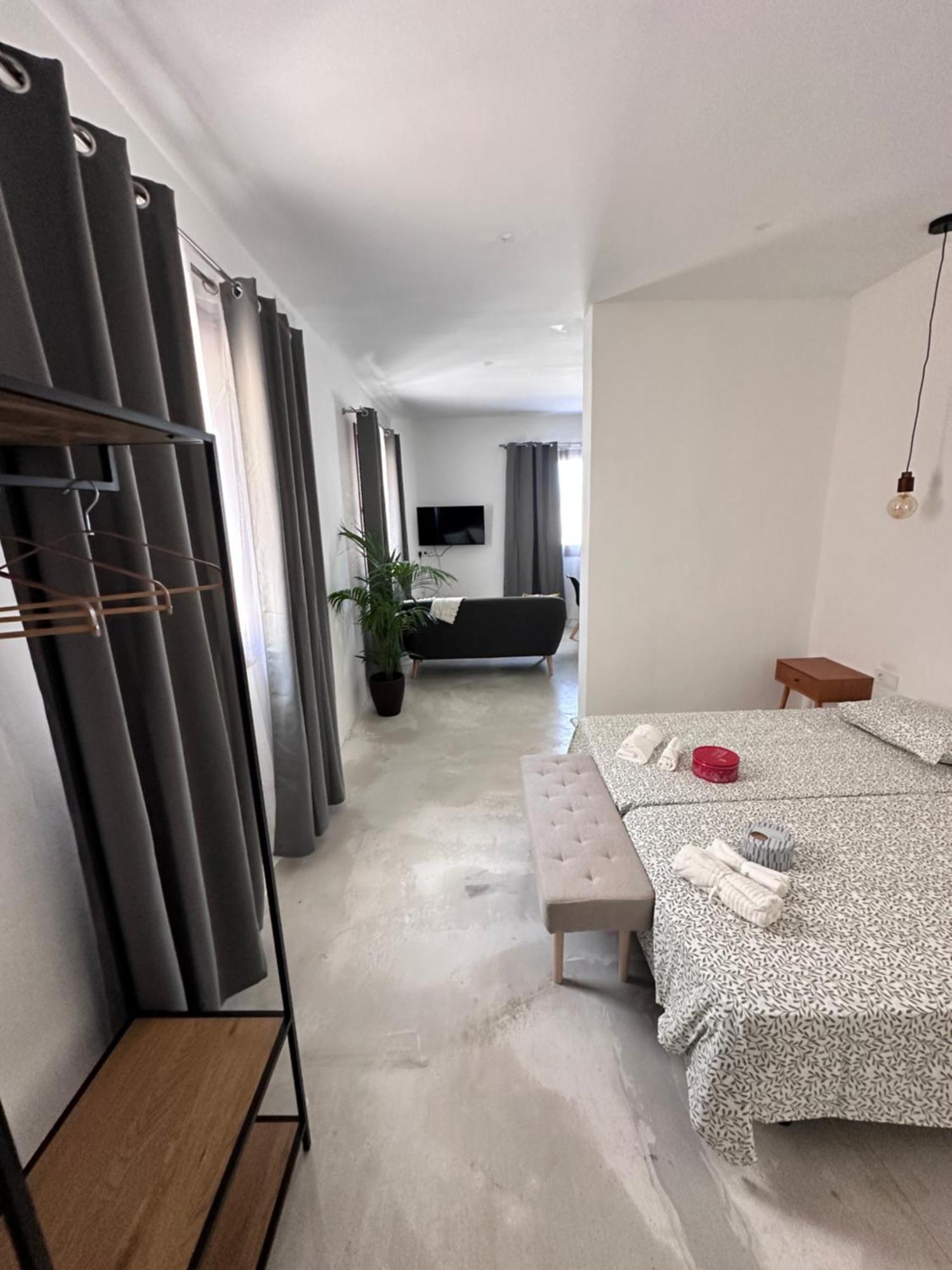 Euphorbia Suites Los Silos Exteriör bild